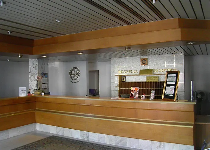 酒店 格罗马达酒店 3*