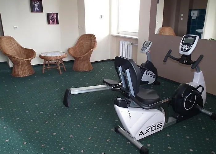 格罗马达酒店 酒店 3*