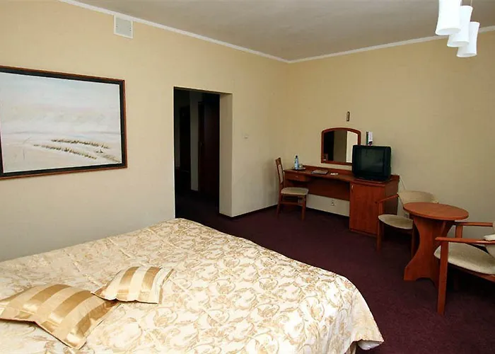 Gromada Ξενοδοχείο 3*